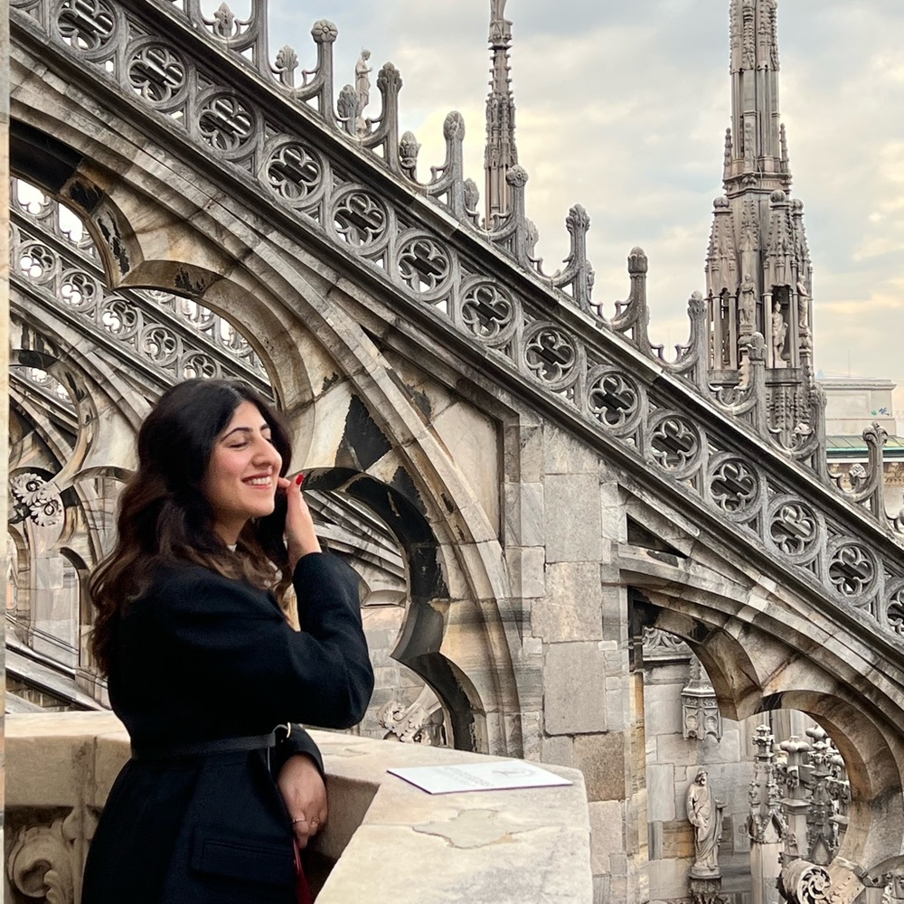 Meet your Posher, Faiza